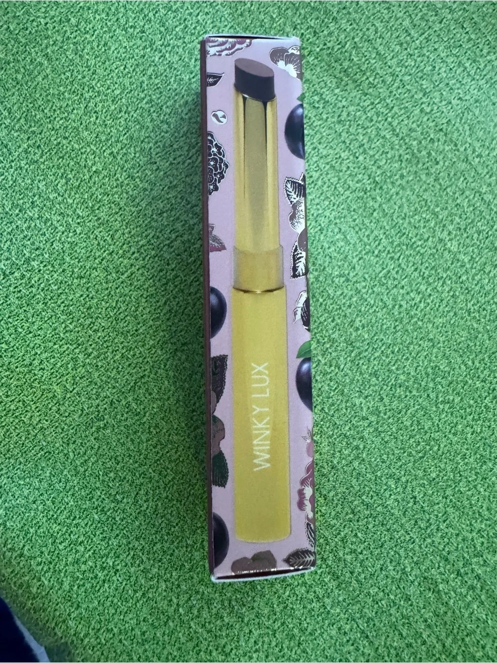 WINKY LUX Skinny Plump Lipstick Box - Love Letter